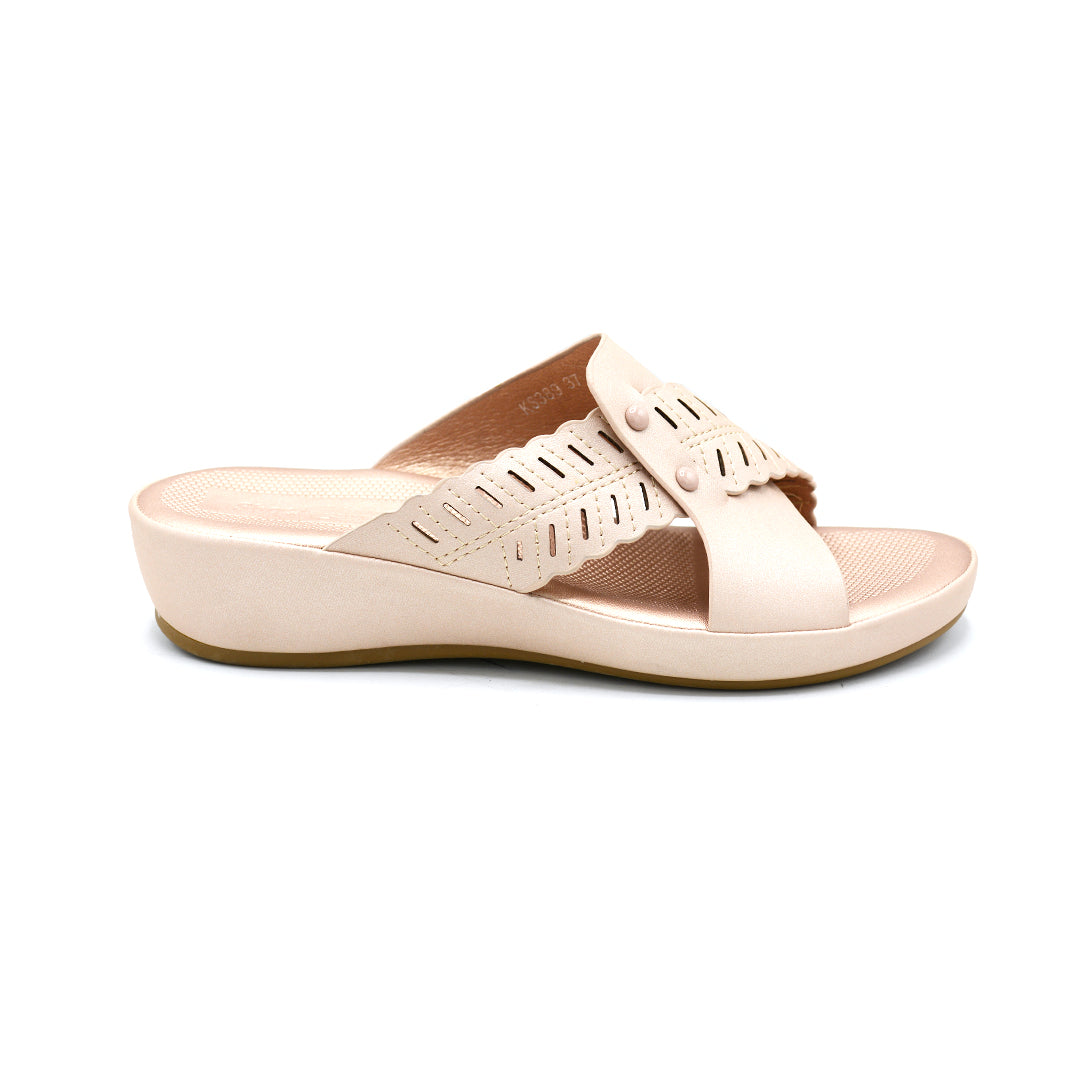 Elara Laser-Cut Comfort Wedge