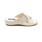 Laser-Cut Scalloped Wedges
