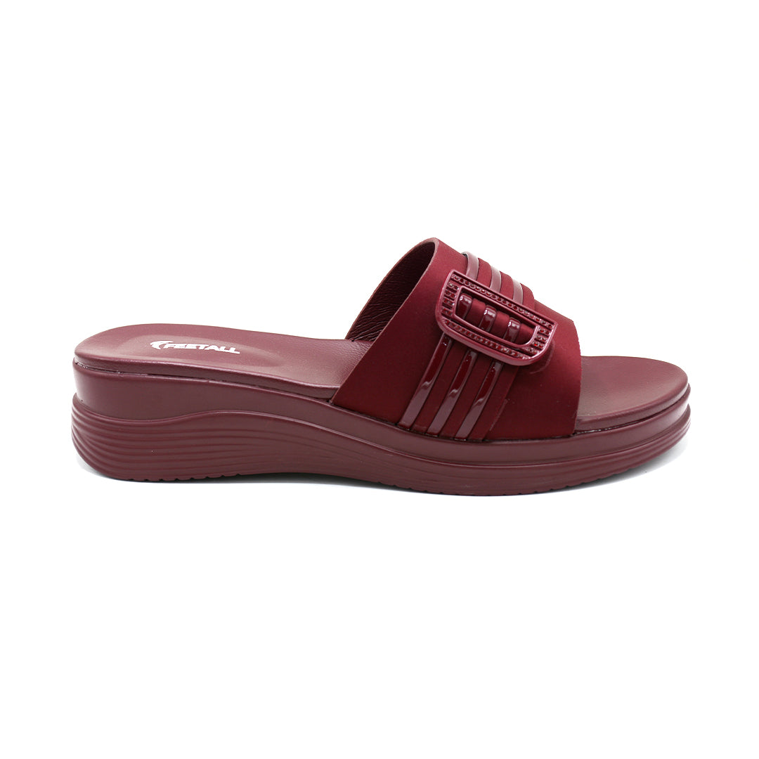 Imperial Embellished Comfort Slide