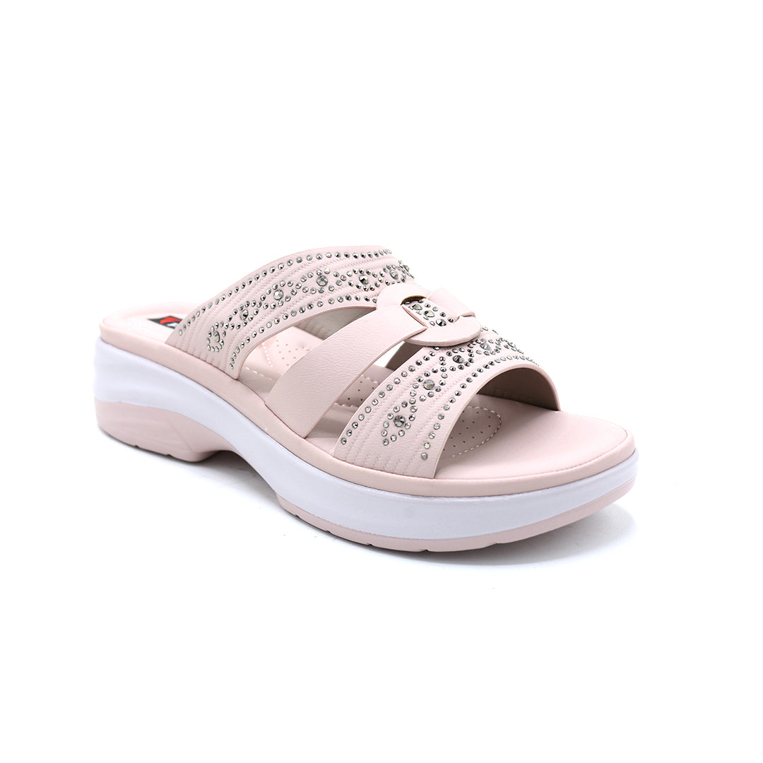 Chain Detail Comfort Platform Slides