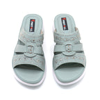 Chain Detail Comfort Platform Slides