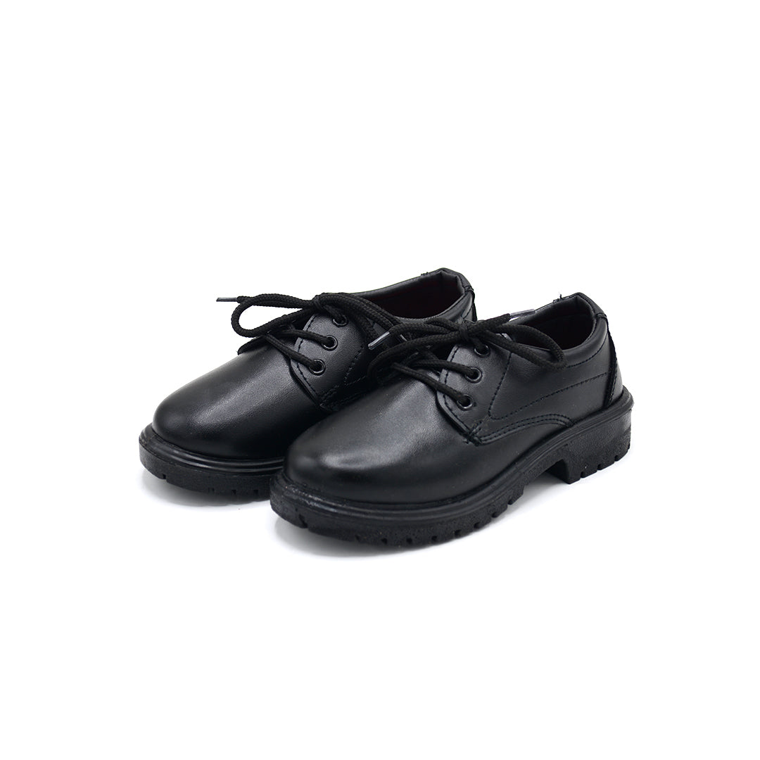 Classic Black Lace-Up Oxford School Shoe (10 Years - 14 Years)