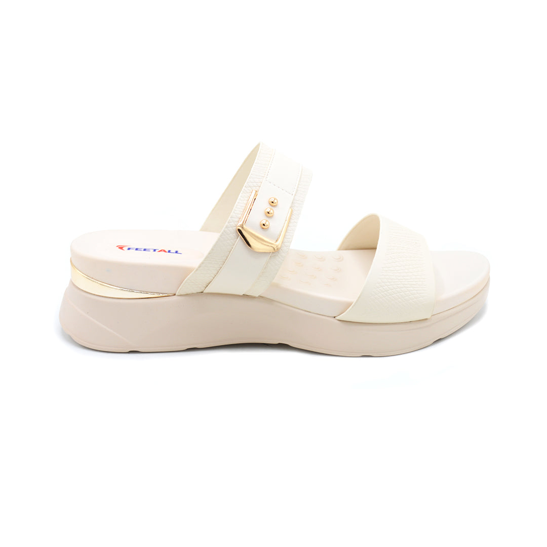 Chic Cream Platform Slide with Gold Buckle