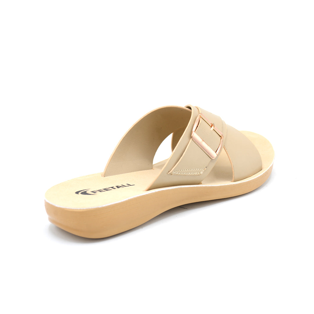 Crossover Buckle Slide Sandal In Nude