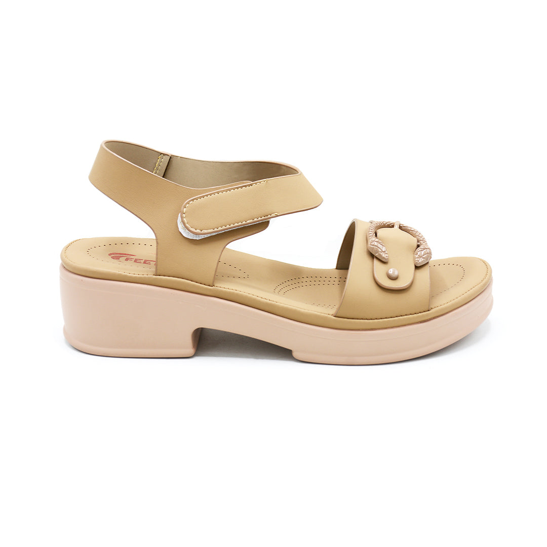 Sophia Padded Knot Slide