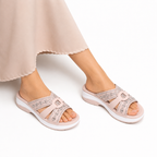 Chain Detail Comfort Platform Slides