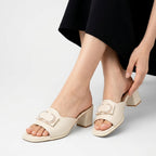 Textured Bow Detail Wedge Slides